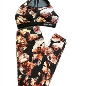 Victoria’s Secret Sport leggings and sports bra set,